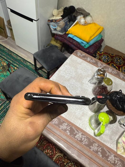 iPhone X    б/у  арзон