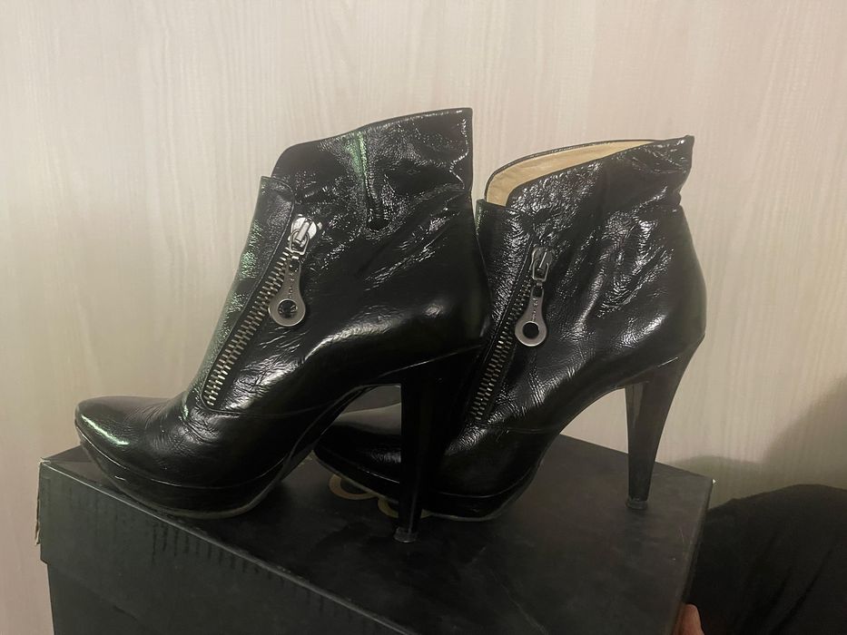 Женская обувь кожанавя