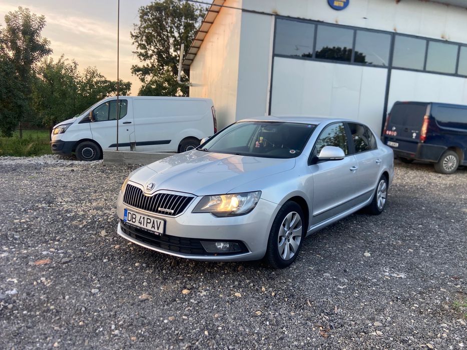 SKODA Superb 2014 — imagine 2