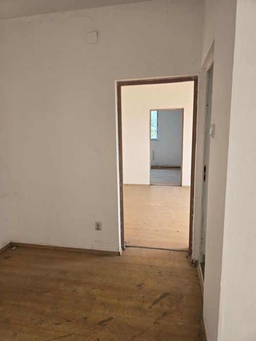 Casă – Slatinioara - Vedere 3