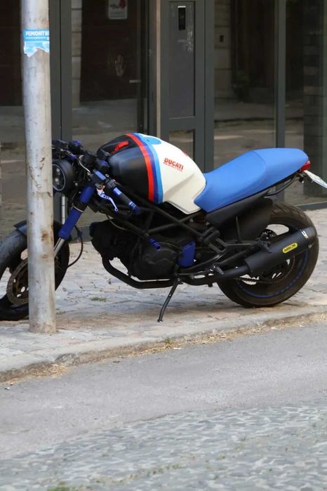 Ducati Monster 600 (cafe racer) 1999