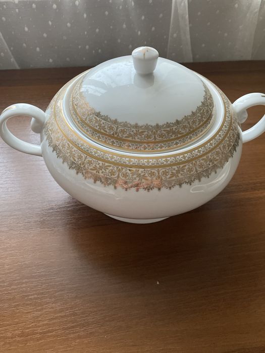 Продам супницу большая и соусница