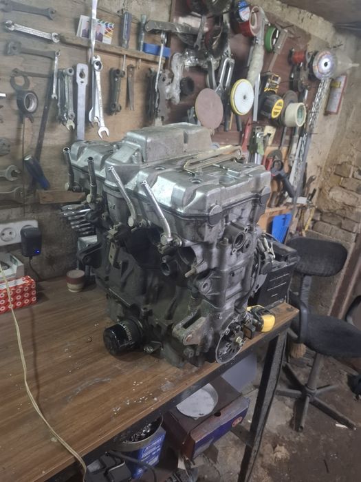 Продам мотоцикл целиком сбр 1000