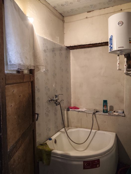 Хожелинин ишинде ЖерЖай сатылады