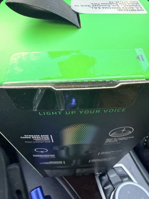 Microfon gaming RAZER Seiren V3 Chroma, Black