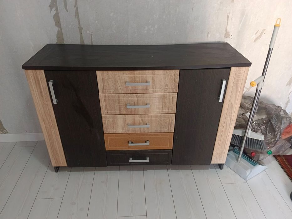 Продам комод самовывоз 11 микр