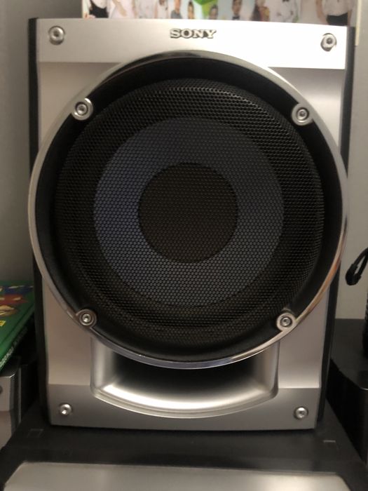 Продам музыкальный центр Sony