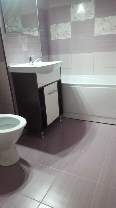 vand apartament 3 camere zona judetean astra