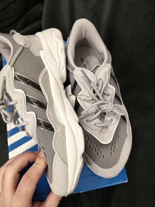 Adidas Originals Ozweego gri deschis cu alb mărimea 38 noi originali