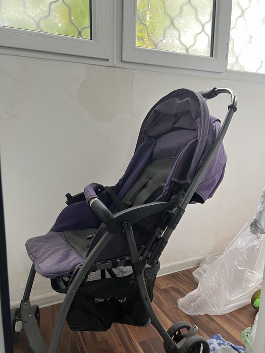 коляска детская компактная