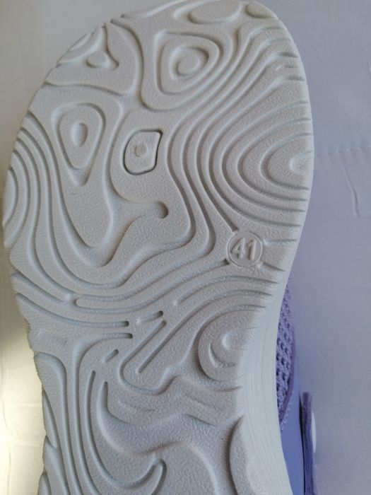 Дамски маратонки