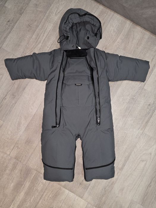 Продам детский зимний комбинезон