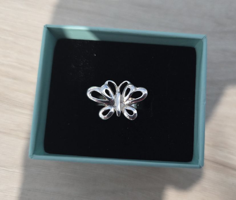 Сребърни обеци и пръстени