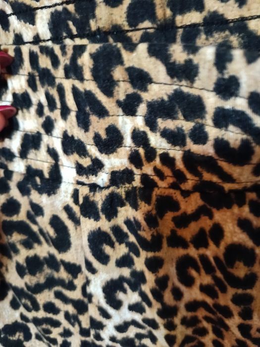 Панталон тип клин нов Хл/2хл размер