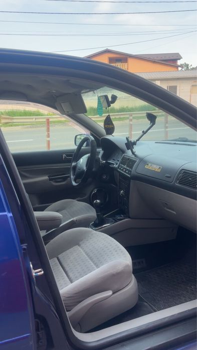 Vând golf 4 1.9 tdi ALH