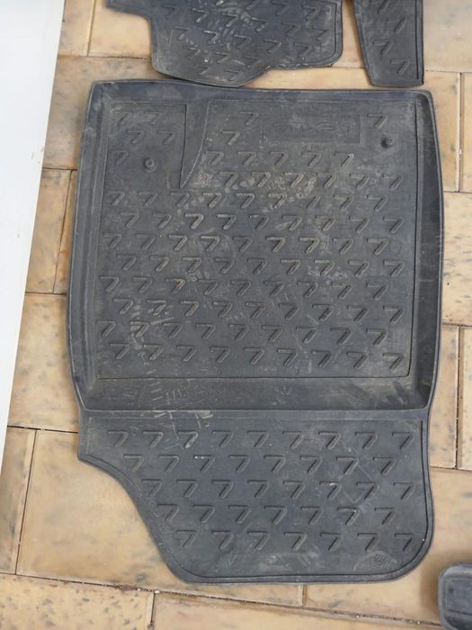 Lexus 570 автоковрики