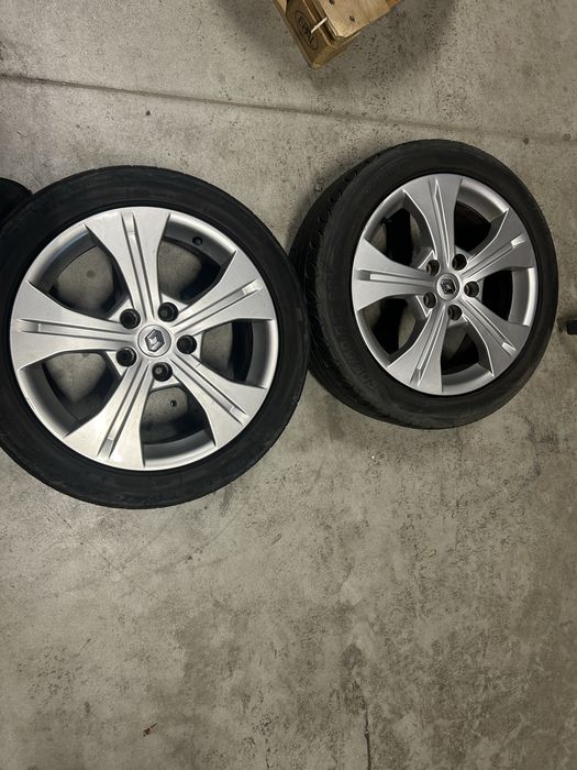 Vand 4 Roti Renault Megan R17