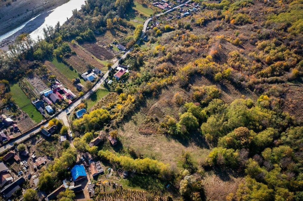 Teren de vânzare Jud Bacău