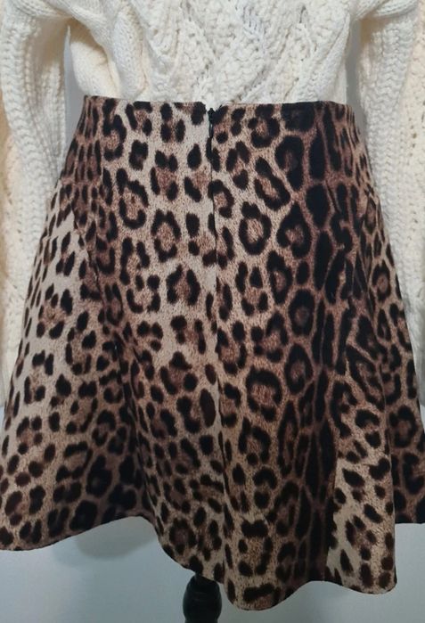 Fusta Moschino Cheap and chic