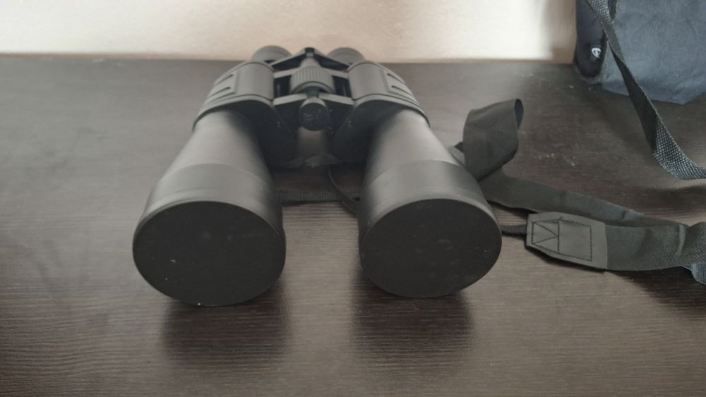 Бинокъл 10-30×60 ZOOM 52m/1000m at 10x