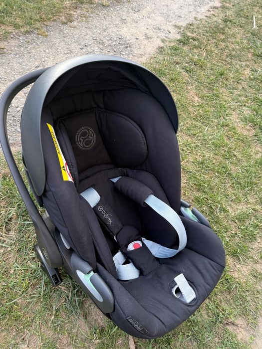 Vând scoica Cybex cloud T
