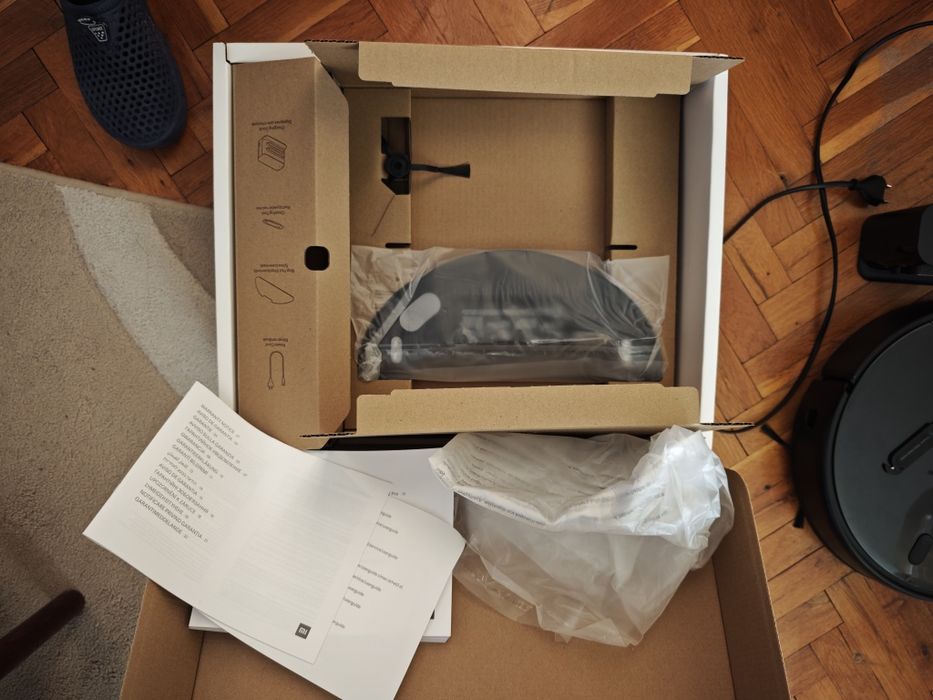 Xiaomi Mi Mop 2 pro, миеща прахосмукачка робот