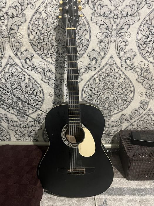 Гитара продам !!!