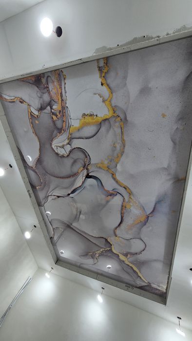 Натяжной потолок