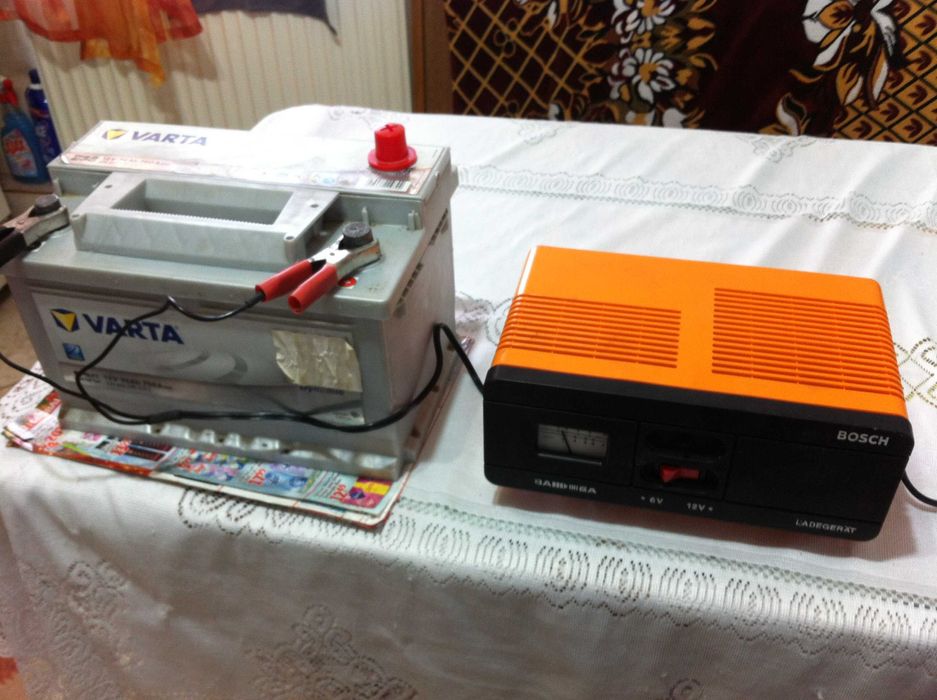 Redresor Absaar 6 - 12V max 12Amp/Bosch 6 -12V 8Amp (Anl statie