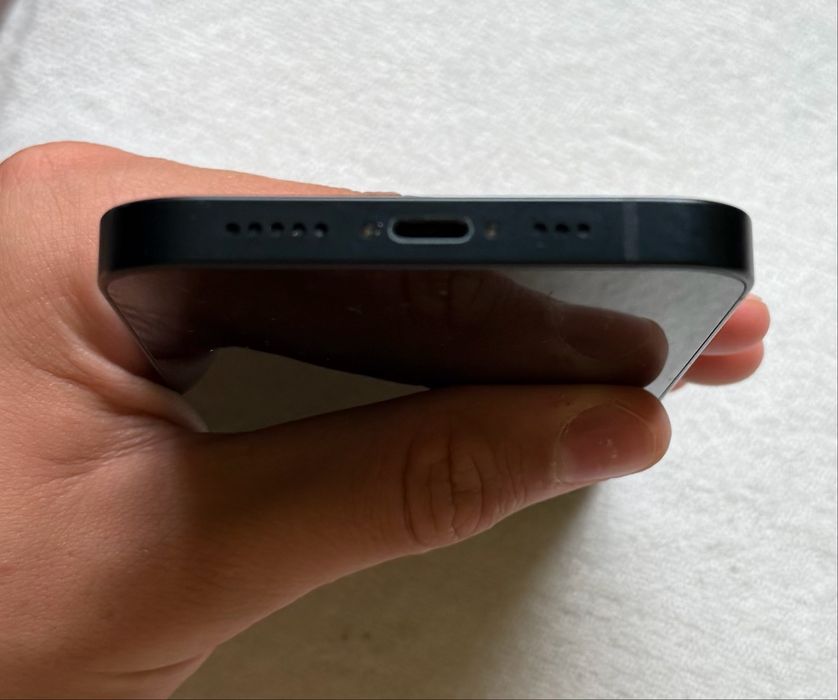 Продам айфон 14 128 GB