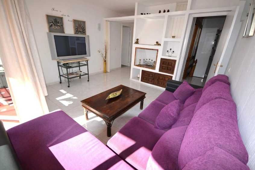 Дава се под наем Двустаен апартамент в Пловдив, Южен - 64 кв.м за 275.4 € - Снимка #3