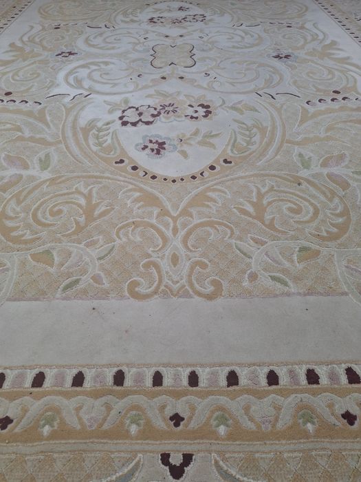 Продаю ковер Пришахтинск