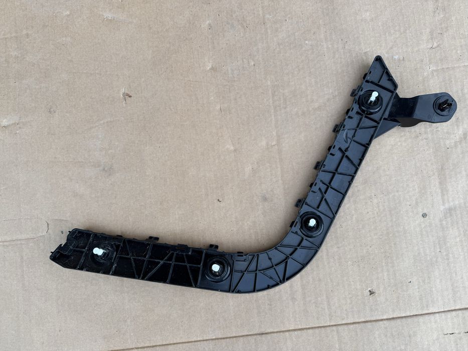 Държач задна броня TESLA MODLE Y