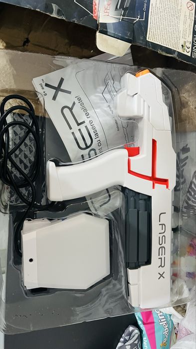 LaserX jocuri o bucata