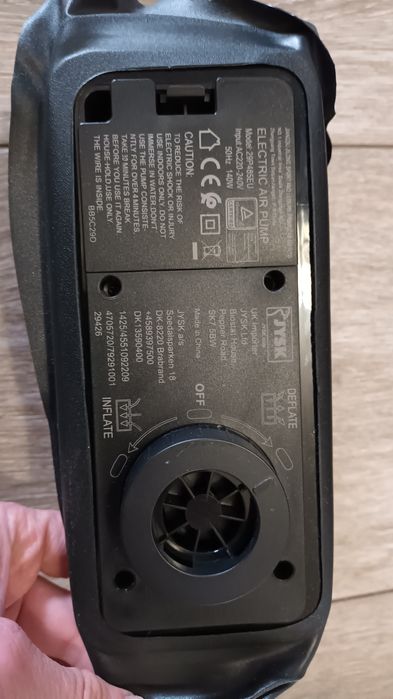 Pompa electrica de la saltea