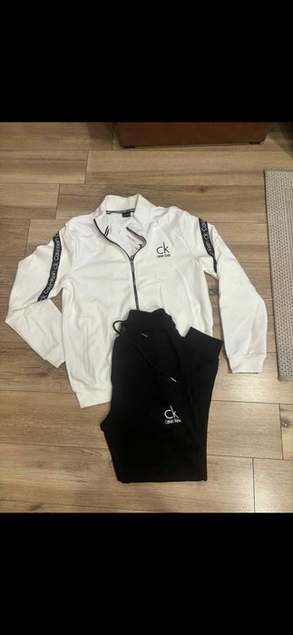 Calvin Klein trening L,nou cu eticheta
