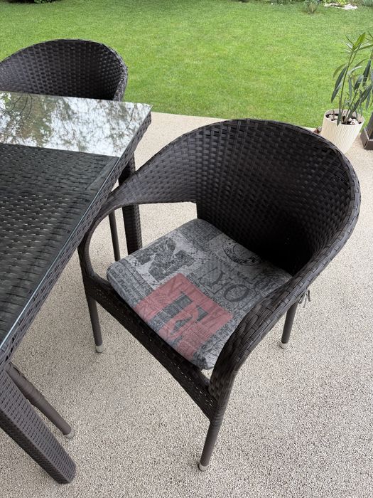 Mobilier terasa masa si 6 scaune