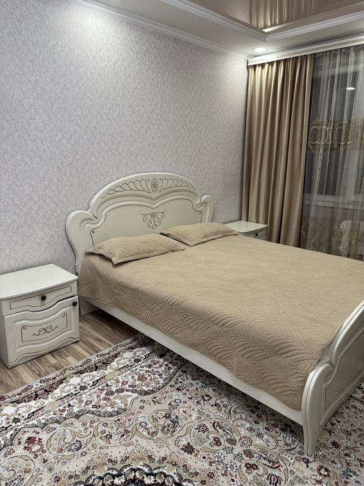 Срочно продам спальный гарнитур