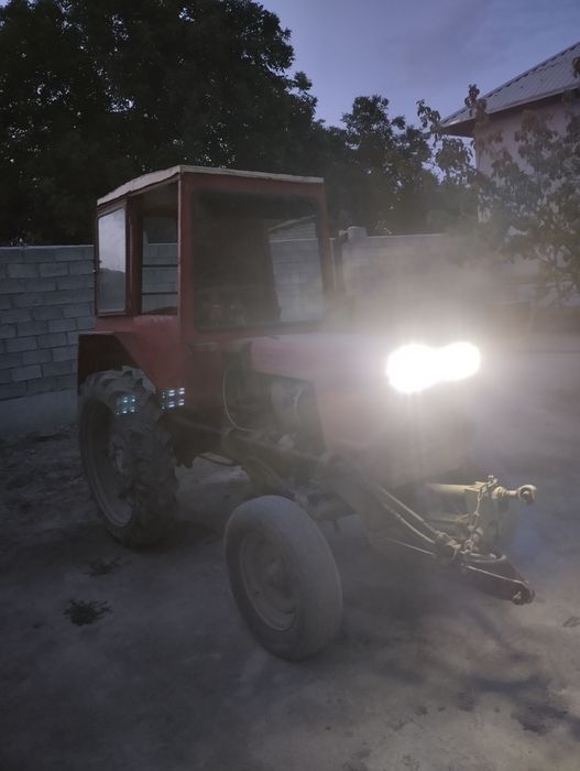 T25 traktor pat pat