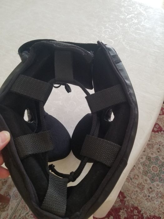 Шлем для бокса новый для подростков