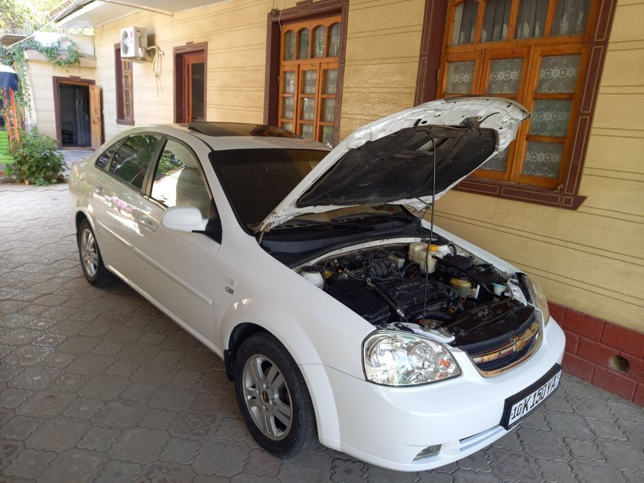 Lasetti 1.6 avtomat