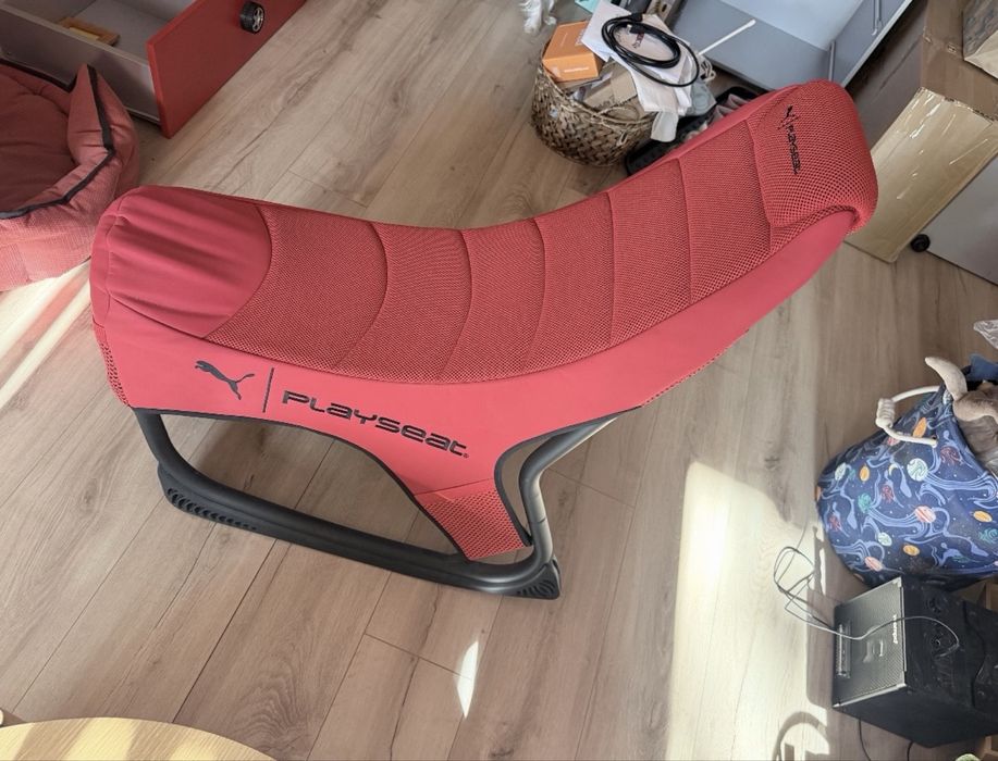 Гейминг стол Playseat - Puma Active Game, червен