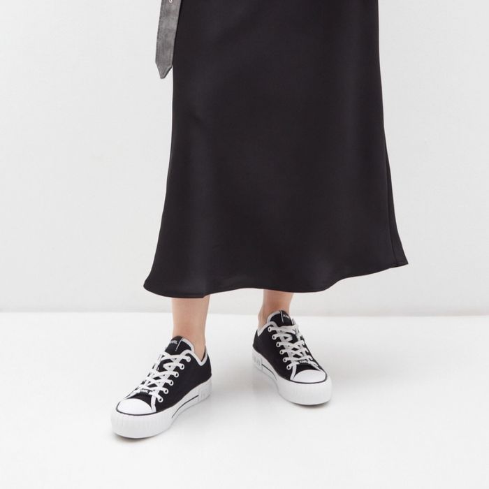 Оригинални дамски кецове Karl Lagerfeld Kampus Max NFT KL60424 900