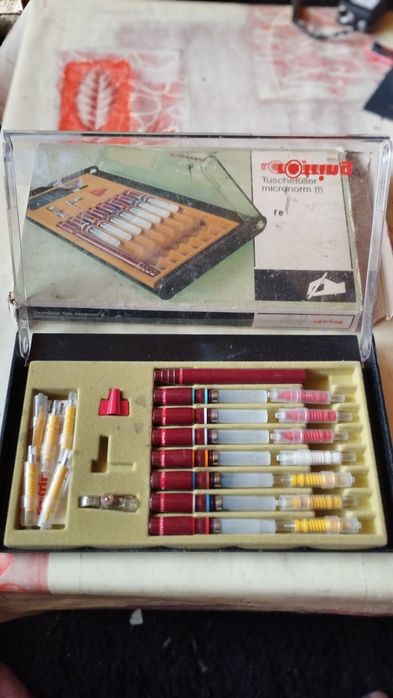 Рапитографи и чертожни инструменти