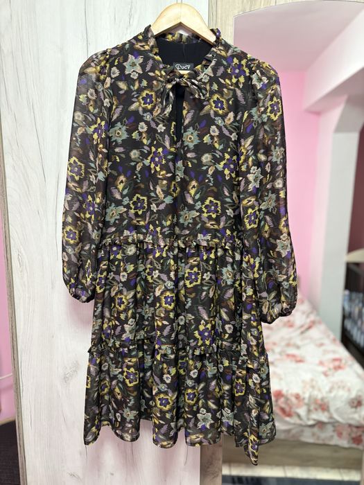 Рокля LUCY  M размер