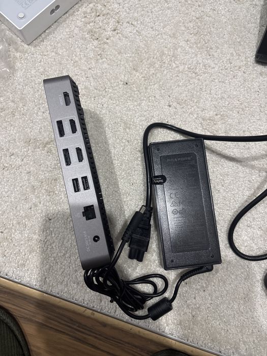 Docking Station StarTech USB-C  Triple Monitor 4K-100W PD-Profesional