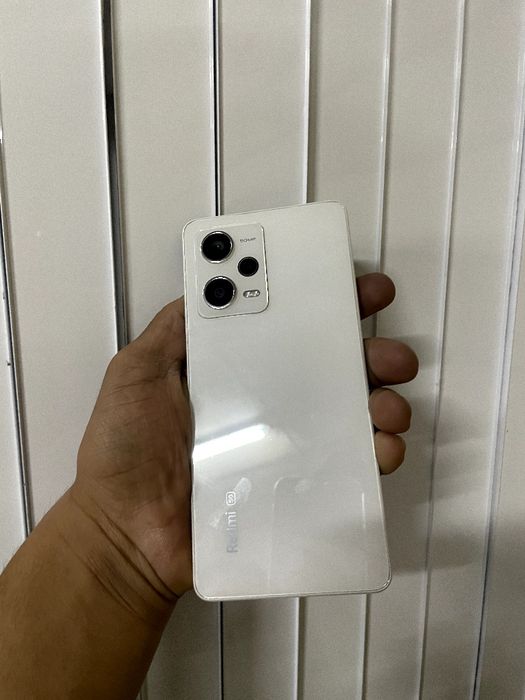 Redmi note 12pro 5g narxi 2400 kelishadgan joyi bor