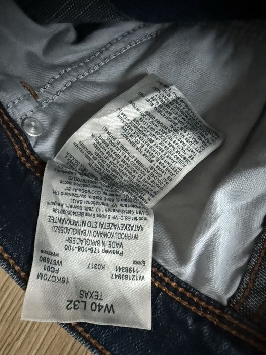 Blugi WRANGLER Texas Albastru Barbati | Marime 40 x 32 (Talie 98 cm)