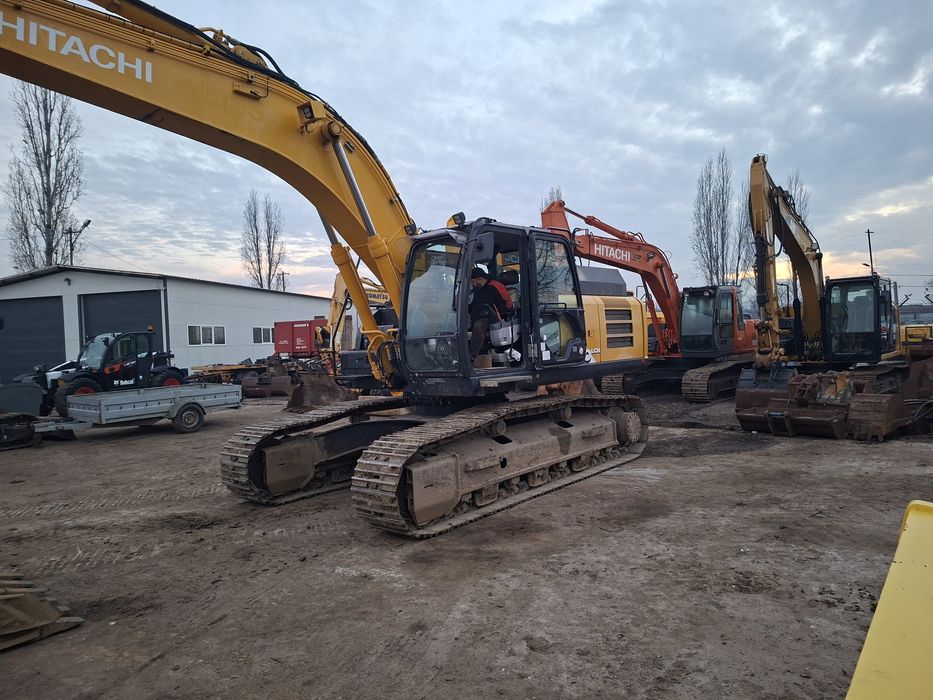 Inchiriez excavation de marimi diferita