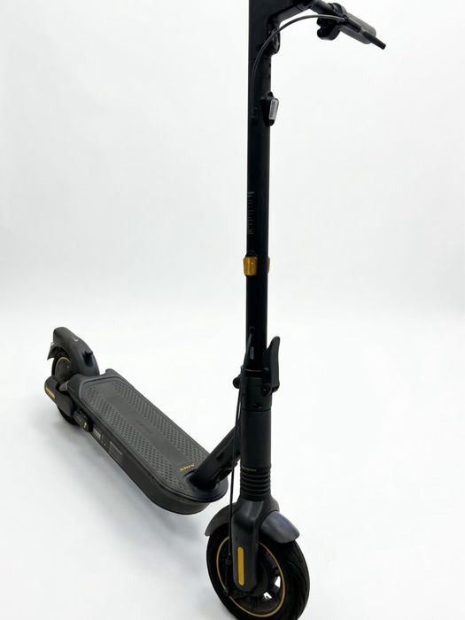 Продам Ninebot MAX G2 | Новый | Пробег 50 км